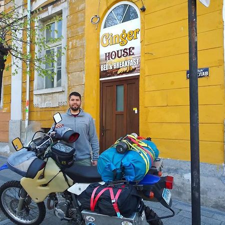 Hostel Ginger House Plovdiv Buitenkant foto